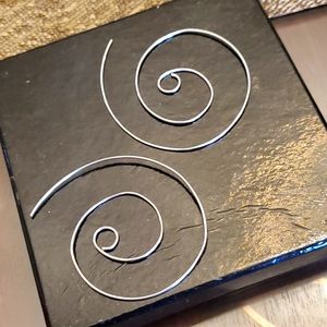 Sterling silver threader spiral earrings